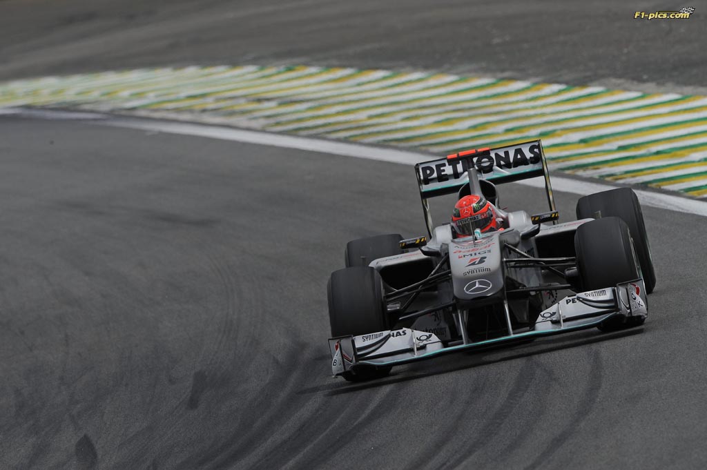 brazil2010-friday-schumacher01.jpg (97.12 Kb)