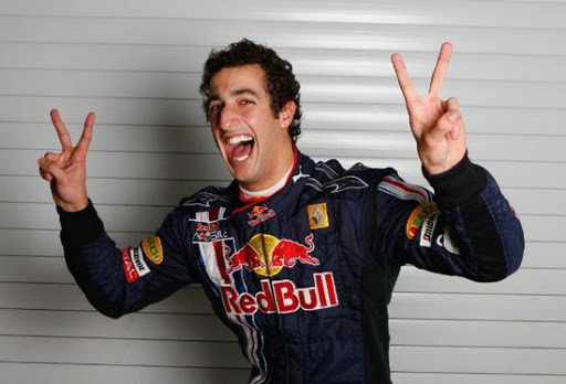 daniel-ricciardo-testing-red-bullv.jpg (45.65 Kb)