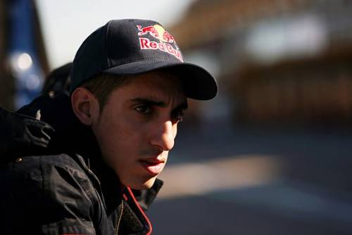 sebastyan-buemi-prosit-u-toro-rosso-novoe-shassi.jpg (14.19 Kb)